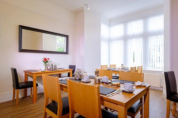 אינברנס Eastdene Guest House מראה חיצוני תמונה
